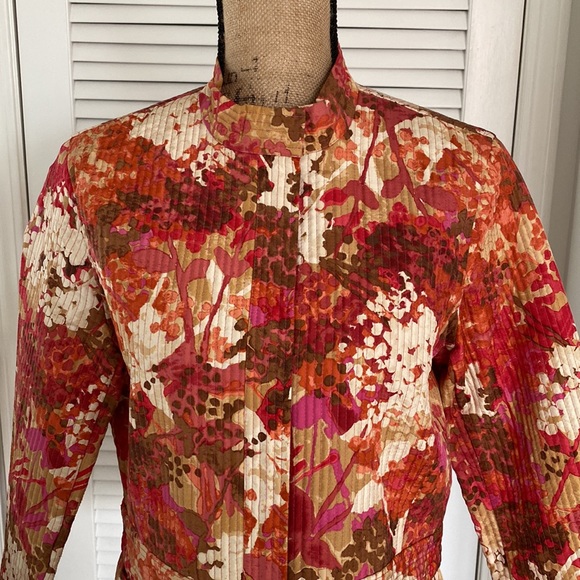 Sigrid Olsen Multi Print Quilted Jacket. Size 8 P - Picture 2 of 11
